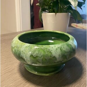 VTG Pedestal Planter American Bisque Green Glaze Round